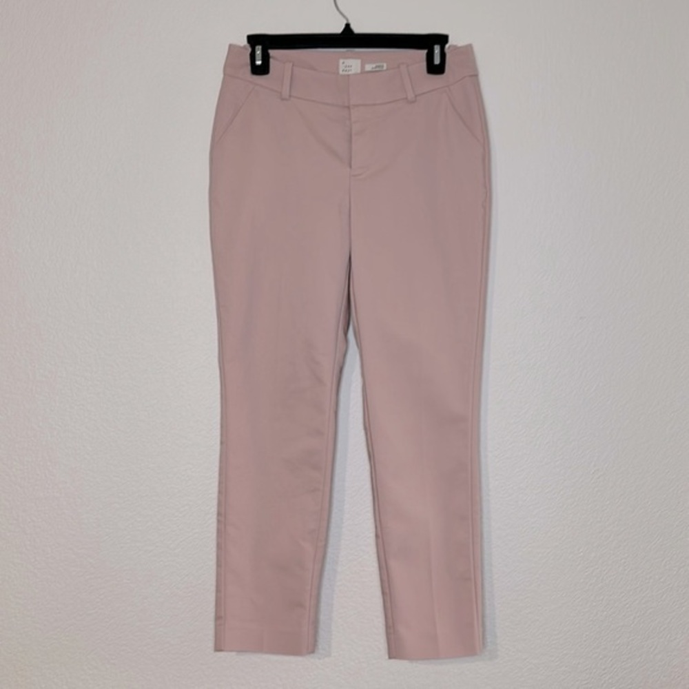 **NWOT** Size 2 Straight leg Pants